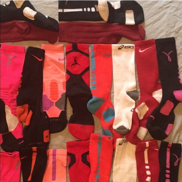 13 Pairs 💯💯💯💯💯💯 - Picture 3 of 7